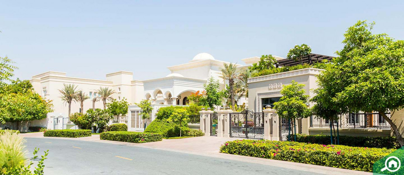   Emirates Living